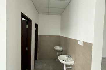 Crest @ Austin Emerald 1