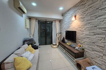 Maple Red, Adda Heights