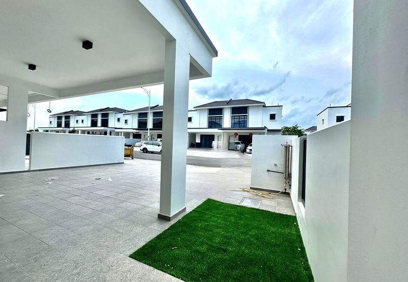 The Borough @ Eco Botanic 2