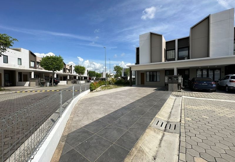 Sunway Citrine Lakehomes