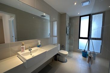 Sunway Citrine Lakehomes