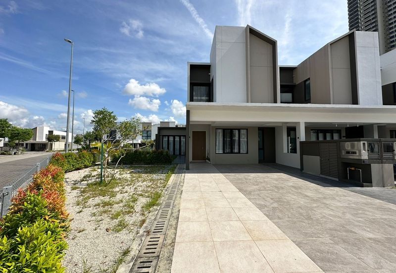 Sunway Citrine Lakehomes