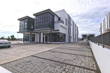 Eco Business Park 1