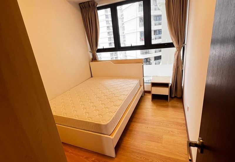 Baypoint @ Country Garden Danga Bay