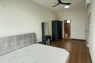 Summit @ Lagoon Residences