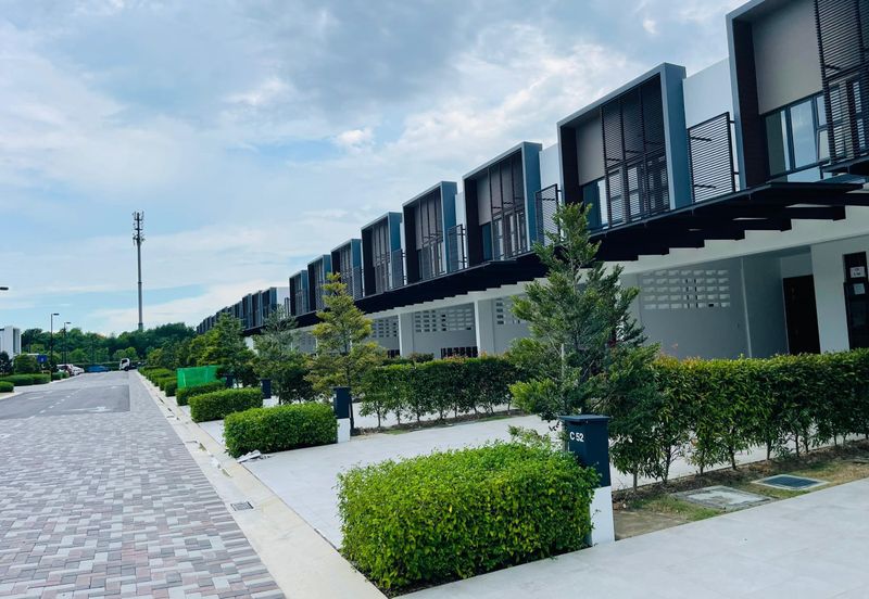 Senibong Cove Waterway Residences