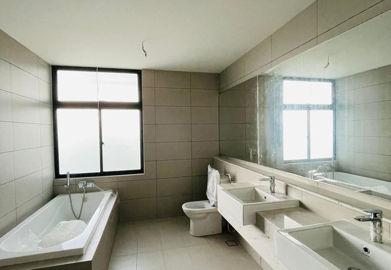 Senibong Cove Waterway Residences