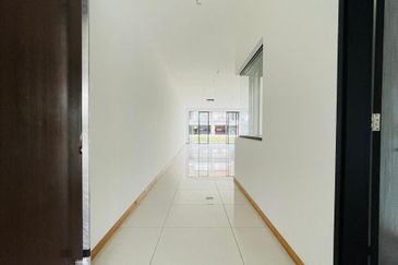 Senibong Cove Waterway Residences