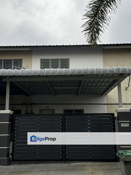 Taman Sri Suria Kluang Double Storey Medium Cost, Johor, Kluang