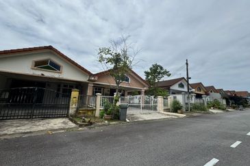 Jalan Pulai Indah, Taman Pulai Indah