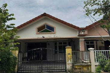 Jalan Pulai Indah, Taman Pulai Indah