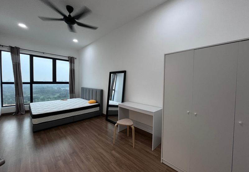 Summit @ Lagoon Residences