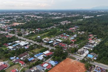 Pontian Agriculture Zoning Residential Land 2.1acres for Sale
