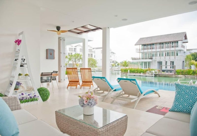 Emerald Bay @ Puteri harbour