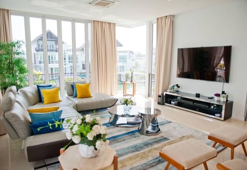 Emerald Bay @ Puteri harbour