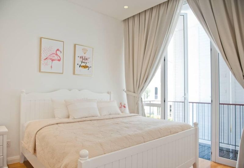 Emerald Bay @ Puteri harbour