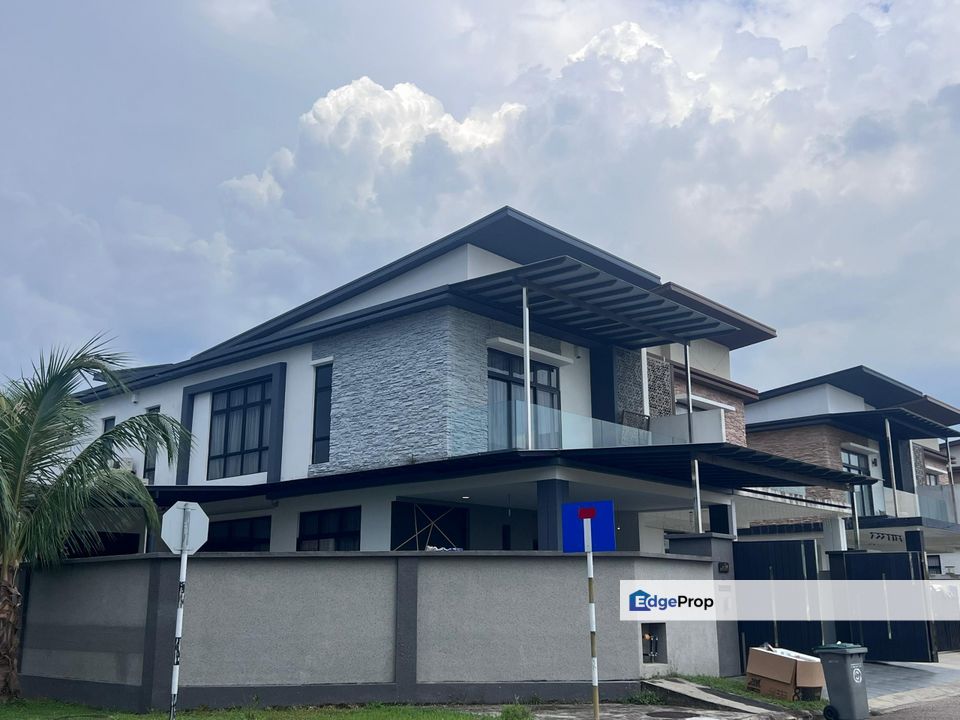 Bandar Cemerlang Breeze Precinct B 2 Storey Cluster House for Rent, Johor, Ulu Tiram