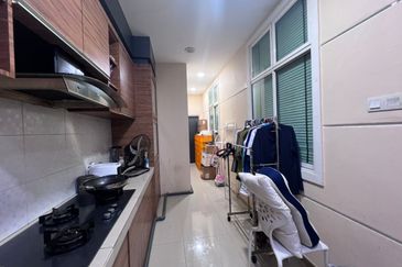 Taman Gunung Selatan @ Kluang Single Storey Semi D Cluster House