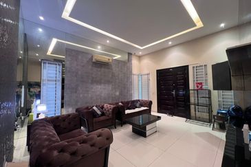 Taman Gunung Selatan @ Kluang Single Storey Semi D Cluster House