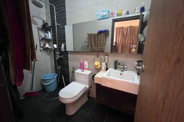 Taman Gunung Selatan @ Kluang Single Storey Semi D Cluster House