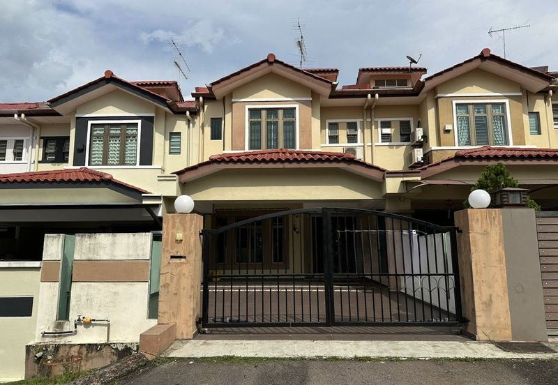 Taman Tropika Kluang