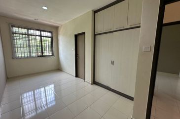 Taman Tropika Kluang