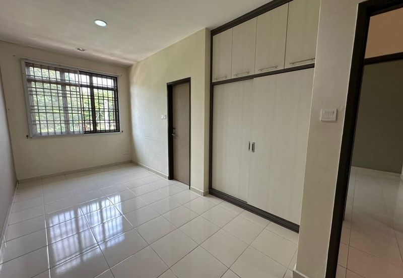 Taman Tropika Kluang