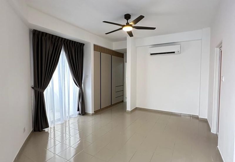 Aloha Tower Condominium