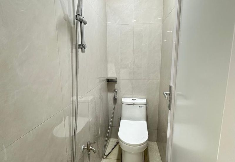 Aloha Tower Condominium