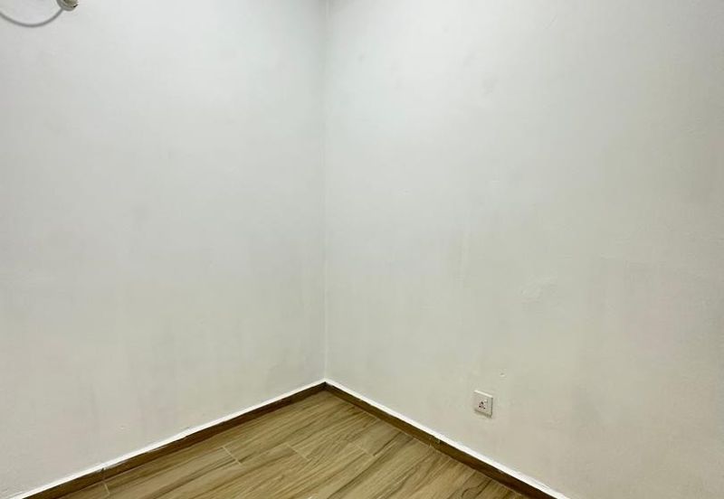 Aloha Tower Condominium