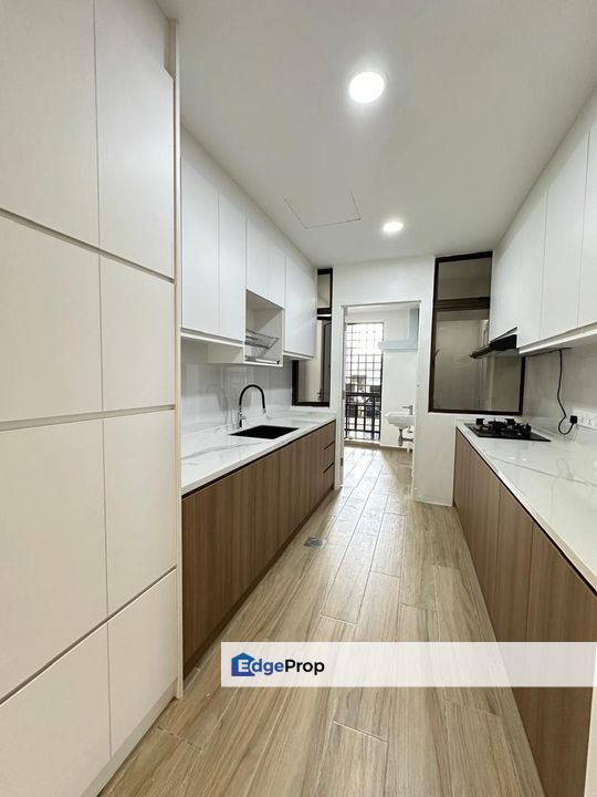 Aloha Tower Condo @ JB High Floor 3+1Bed 3Bath for Rent, Johor, Johor Bahru