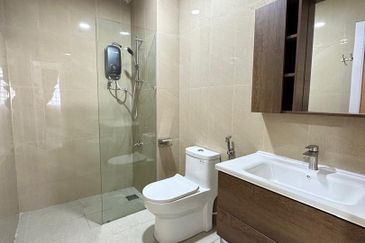 Aloha Tower Condominium