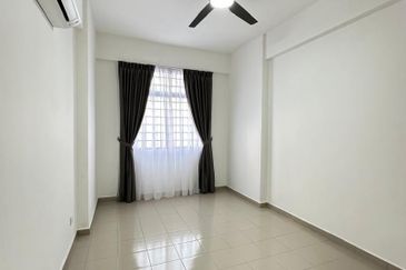 Aloha Tower Condominium