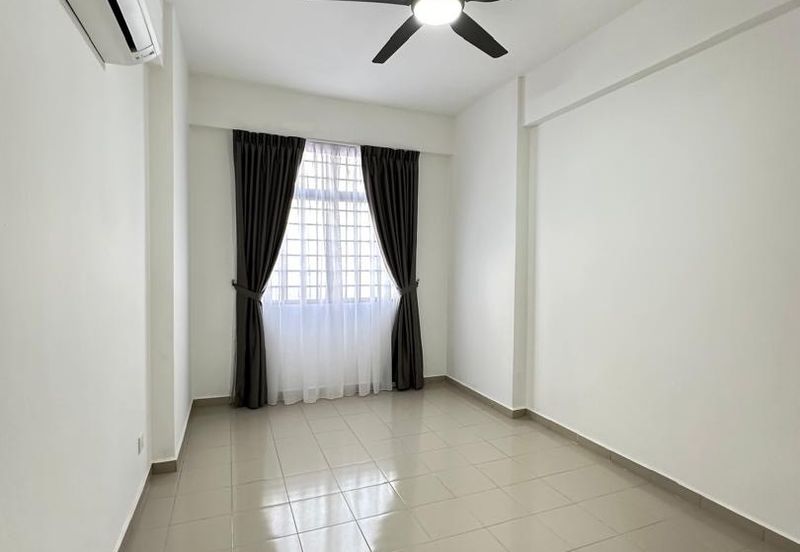 Aloha Tower Condominium