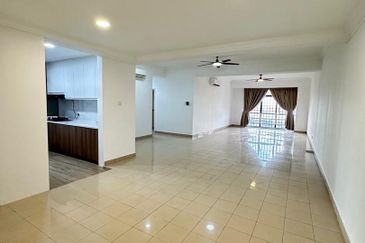 Aloha Tower Condominium