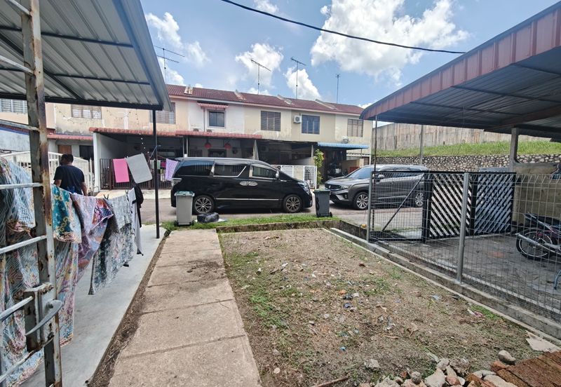 Taman Delima, Kluang