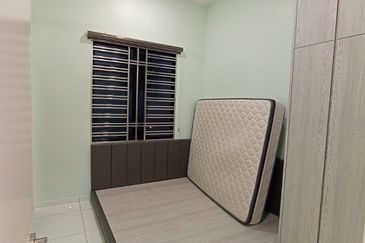 Bukit Indah Avenue 26 @ Villosa