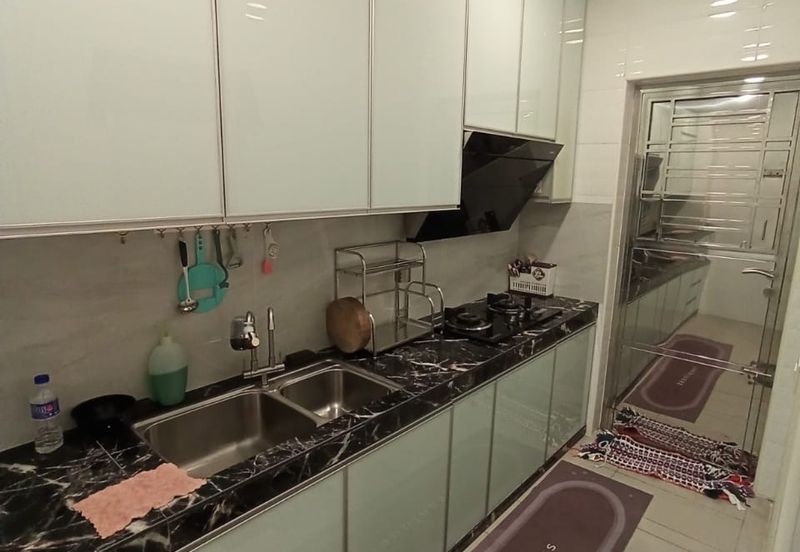 Bukit Indah Avenue 26 @ Villosa