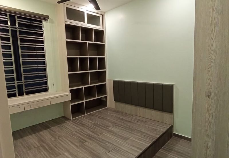 Bukit Indah Avenue 26 @ Villosa