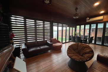 The WaterEdge Residences