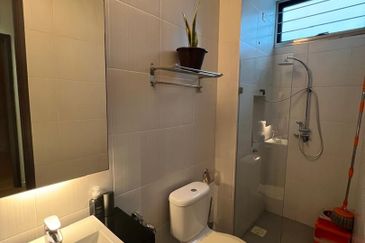 The WaterEdge Residences