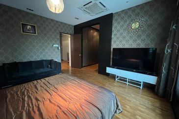 The WaterEdge Residences