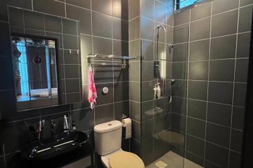 The WaterEdge Residences