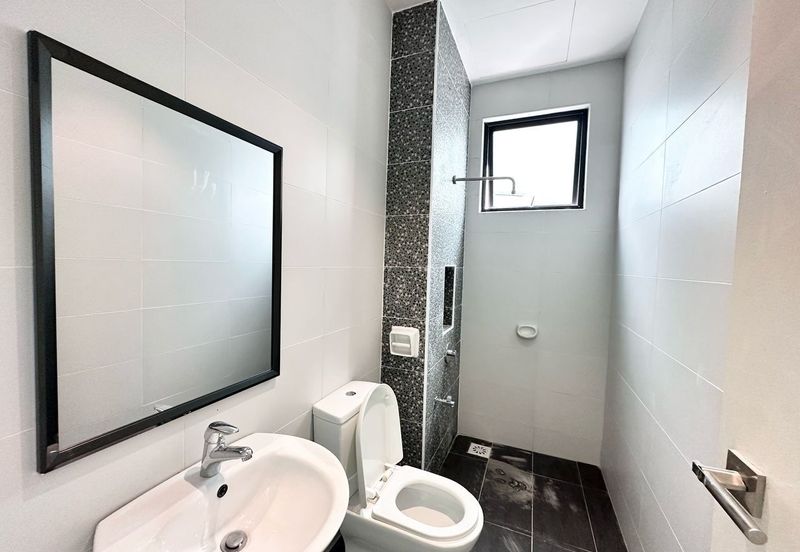 Sky Loft Premium Suites, Bukit Indah