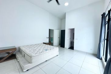 Sky Loft Premium Suites, Bukit Indah