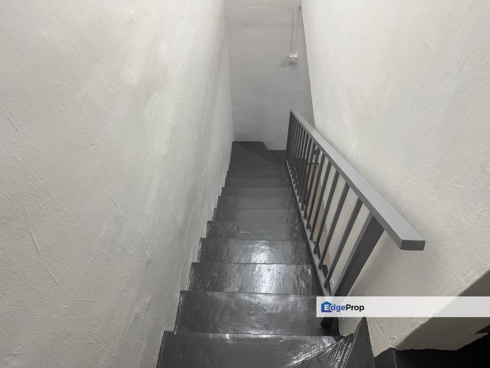 Taman Putera Indah @ Batu Pahat 2 Storey Low Cost House for Rent, Johor, Batu Pahat