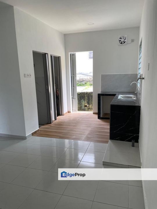 Taman Aman Kluang Double Storey Endlot Low Cost House | 100% full loan, Johor, Kluang