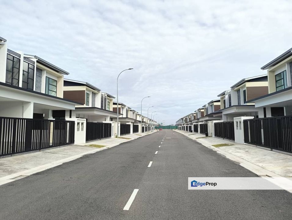 Honeydale Residence @ Taman Impian Emas Double Storey Cluster House , Johor, Skudai