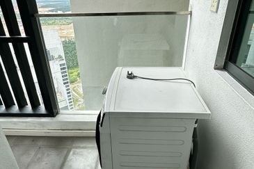 The Elysia Park Residence