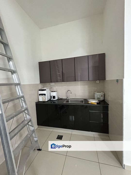 Jalan Sentral @ Nusa Sentral 3 Storey Semi D fully Furnished for Rent, Johor, 